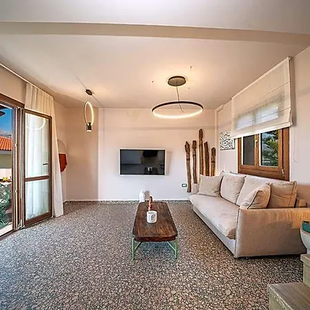 Pink Panther Maisonette *