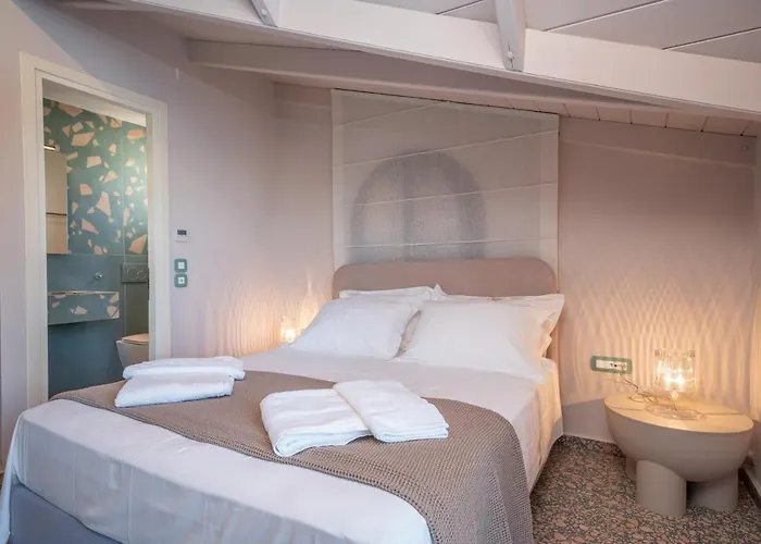 Pink Panther Maisonette